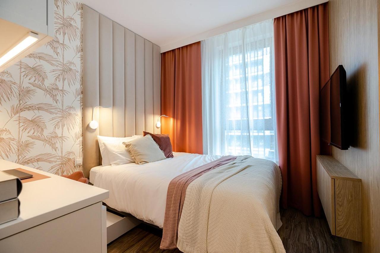 Studio Wola Apartament Kasprzaka - Wifi + Smart Tv Warschau Buitenkant foto